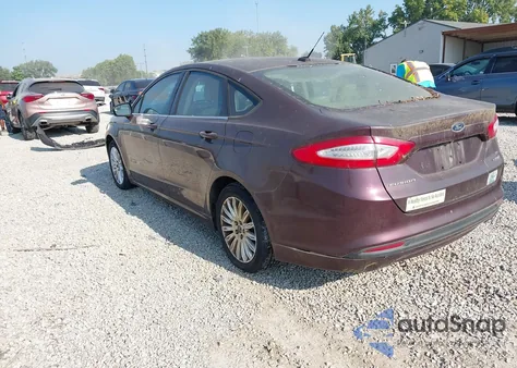 2013 Ford Fusion Hybrid Se z USA, uszkodzony, nr VIN 3FA6P0LU2DR285963